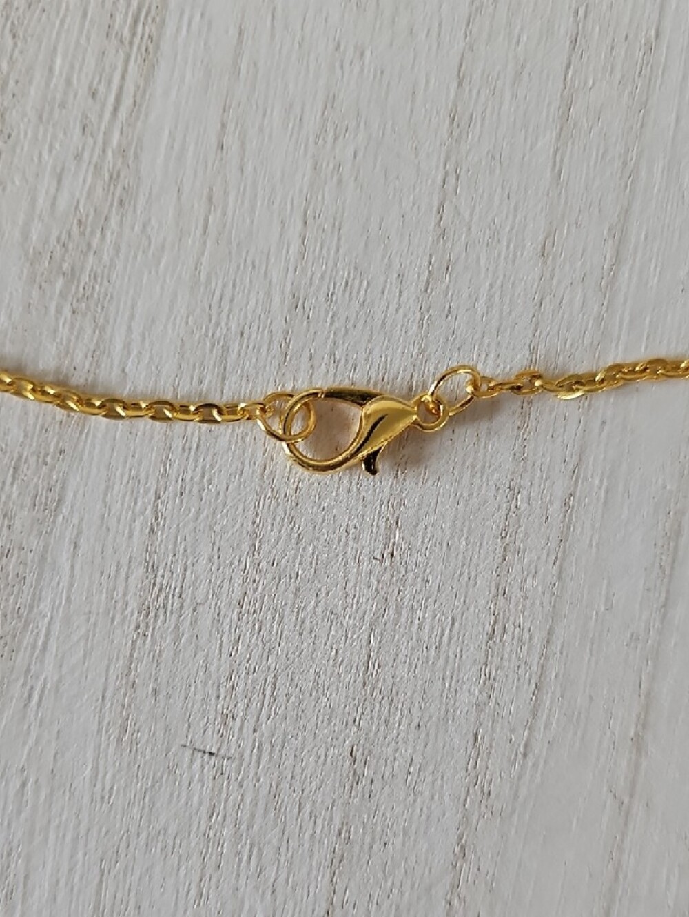 Gold Chain Necklace with Olive Green Faceted Beads - Picture 2 of 4